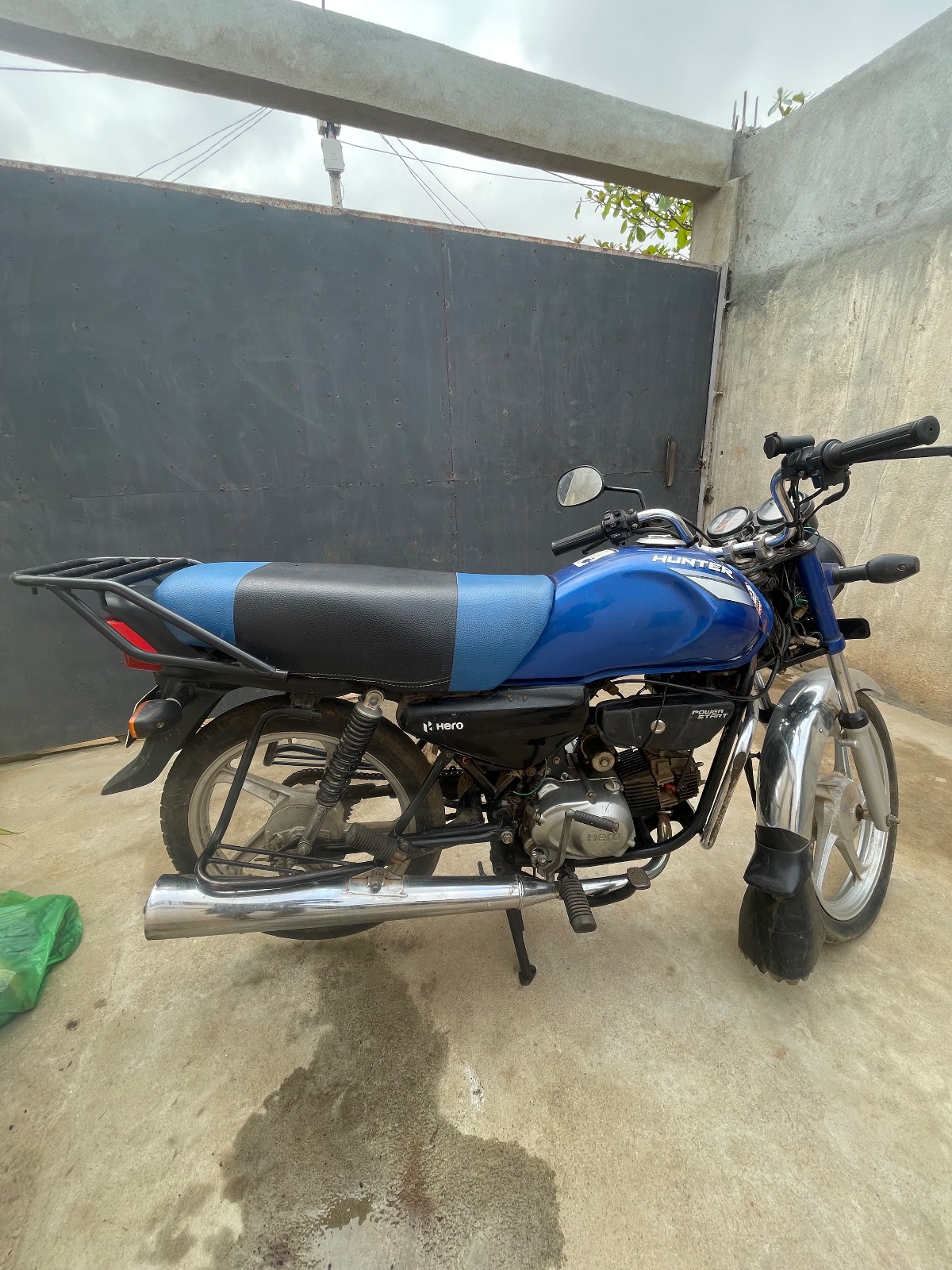 Moto HERO HUNTER