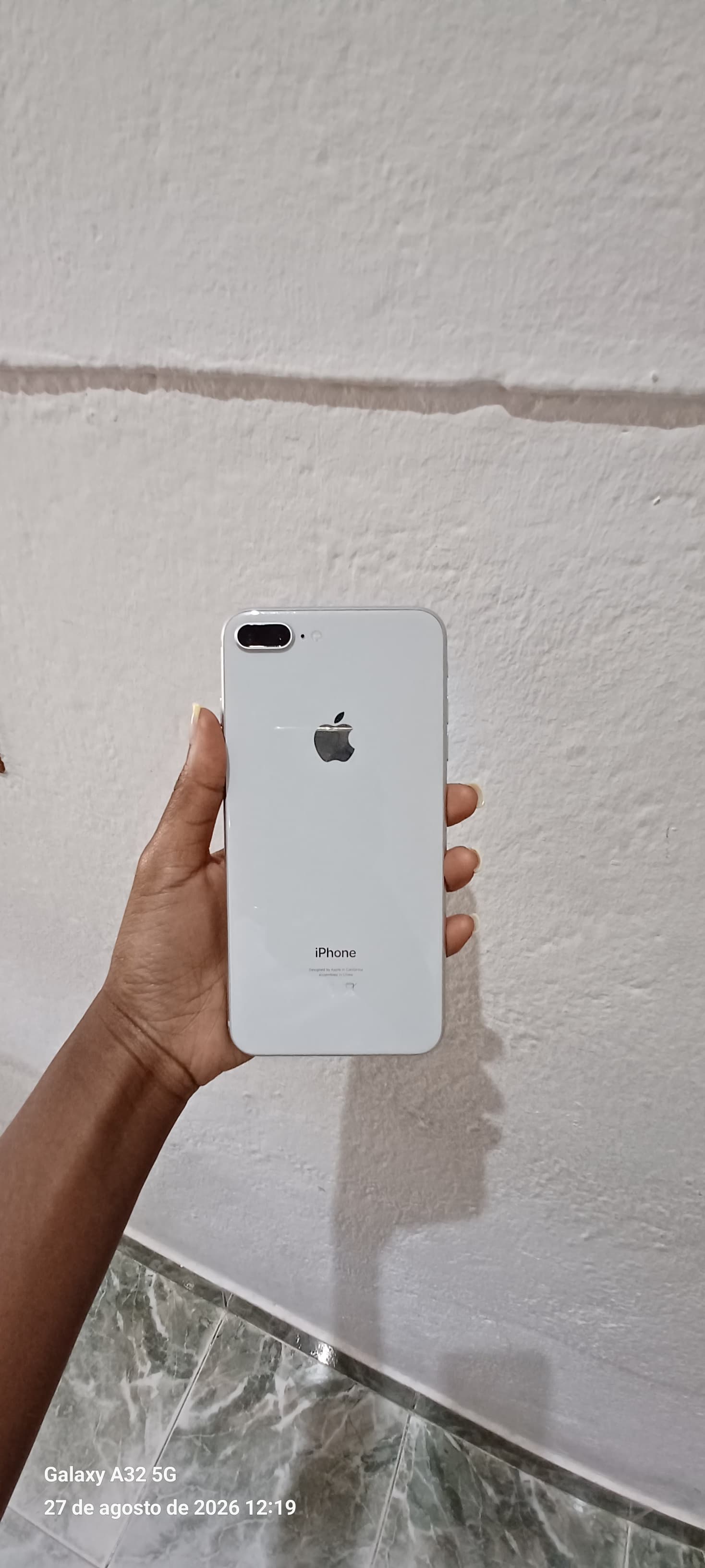 iPhone plus 8