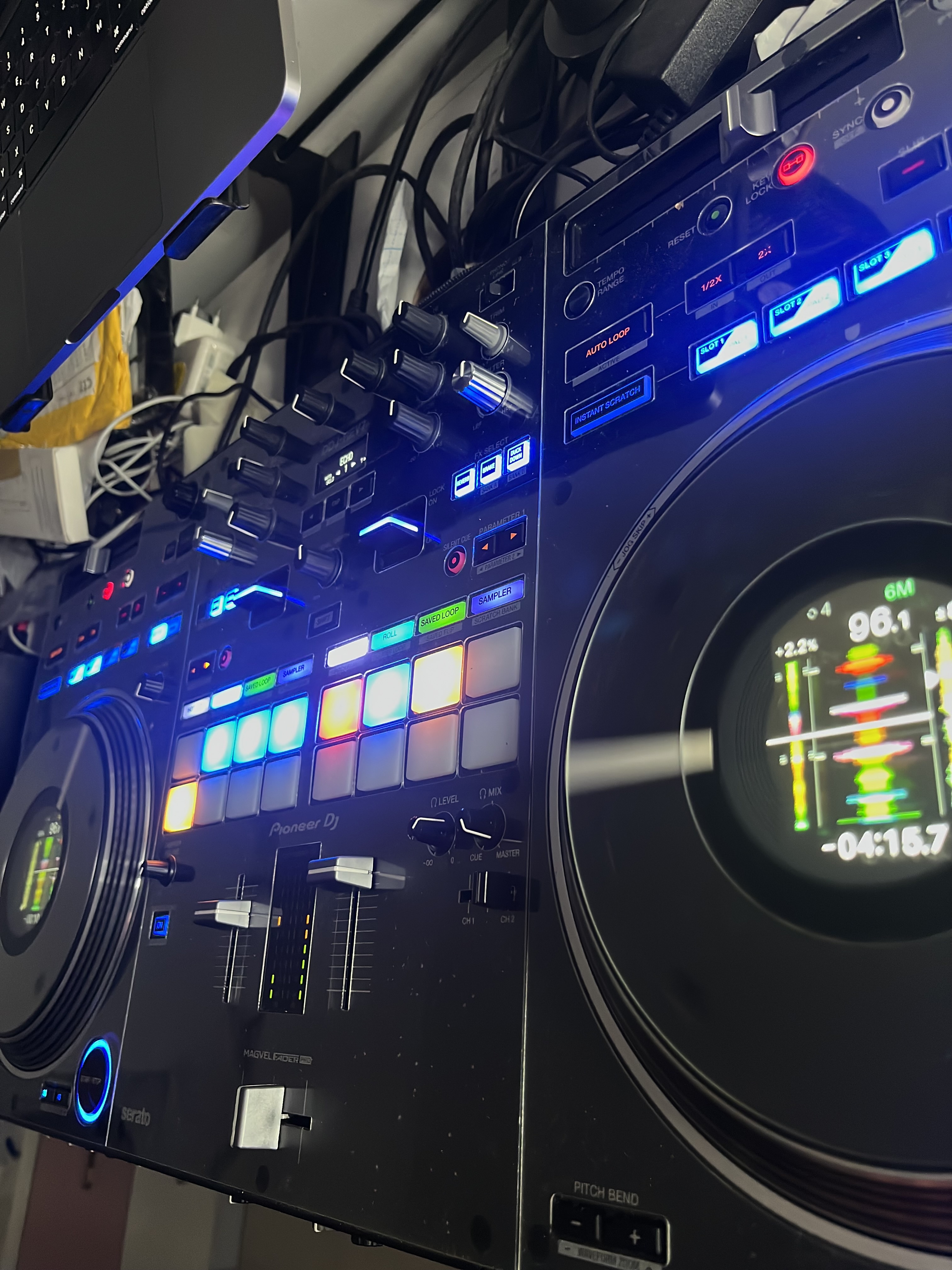 Pioneer DDJ- Rev 7