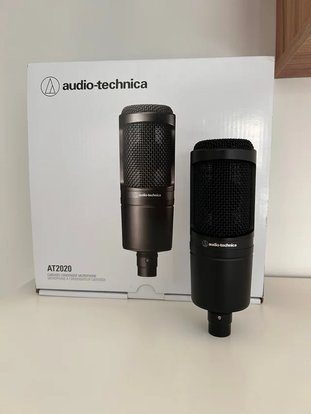 Microfone Audio-Technica AT2020 Condensador Preto
